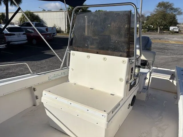 Slide: The Image of Parker Marine 18 CC 1992 - 15