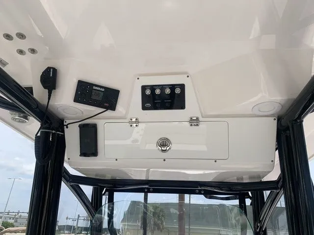 Slide: The Image of Sea Fox 268 Commander 2023 - 20