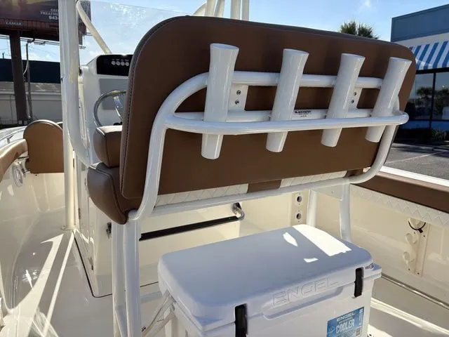 Slide: The Image of Pioneer 202 Islander 2025 - 11