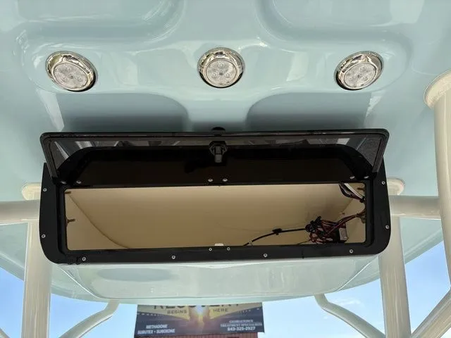 Slide: The Image of Pioneer 202 Islander 2025 - 17