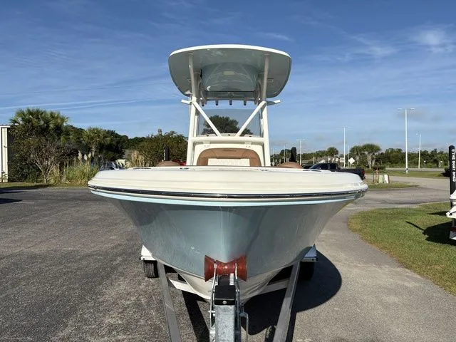 Slide: The Image of Pioneer 202 Islander 2025 - 7