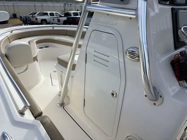 Slide: The Image of Pioneer 222 Sportfish 2020 - 22