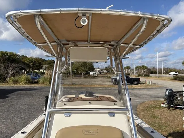 Slide: The Image of Pioneer 222 Sportfish 2020 - 28