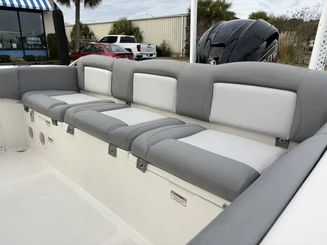 Slide: The Image of NauticStar 2302 Legacy 2022 - 11