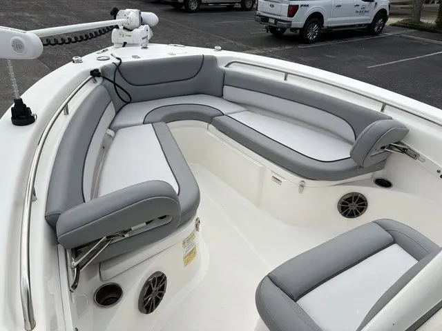 Slide: The Image of NauticStar 2302 Legacy 2022 - 28