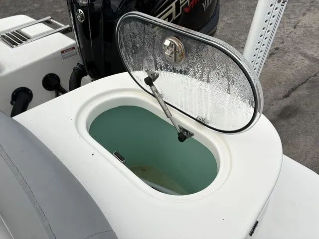 Slide: The Image of NauticStar 2302 Legacy 2022 - 9