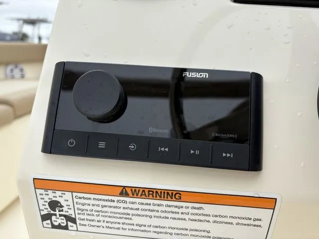 Slide: The Image of Scout 195 Sport Dorado 2026 - 15