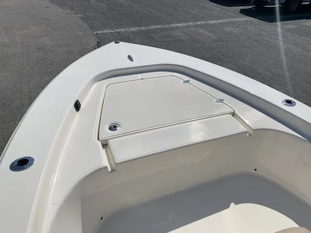 Slide: The Image of Scout 177 Sport 2025 - 25