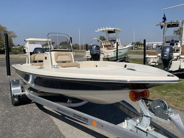 Slide: The Image of Scout 177 Sport 2025 - 6