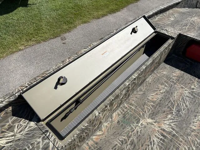 Slide: The Image of SeaArk 1960 Slayer 2026 - 13