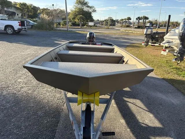 Slide: The Image of SeaArk 1648 MV 2026 - 7