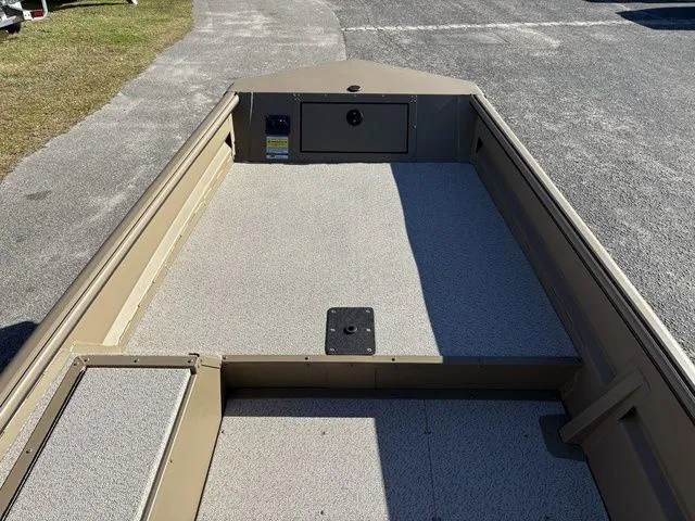 Slide: The Image of SeaArk DXS 1548 DKLD 2026 - 14