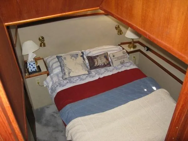 Slide: The Image of Chris-Craft 362 DCFB 1987 - 2