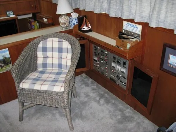 Slide: The Image of Chris-Craft 362 DCFB 1987 - 5