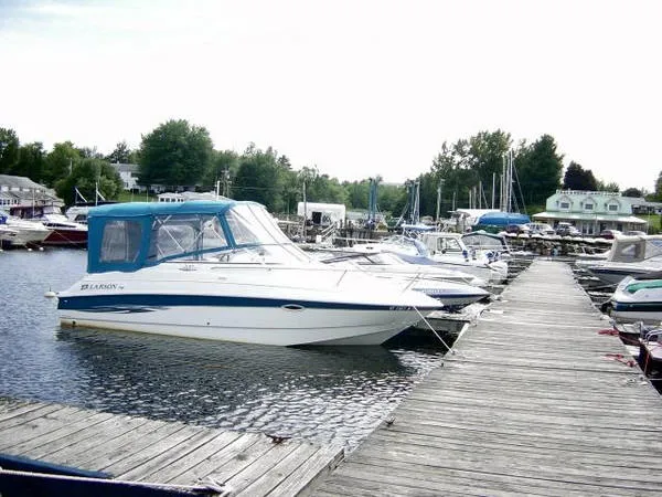 Slide: The Image of Larson 220 Cabrio 2000 - 0