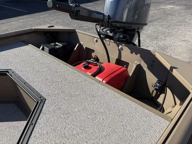 Slide: The Image of SeaArk DXS 1652 DKLD 2026 - 9