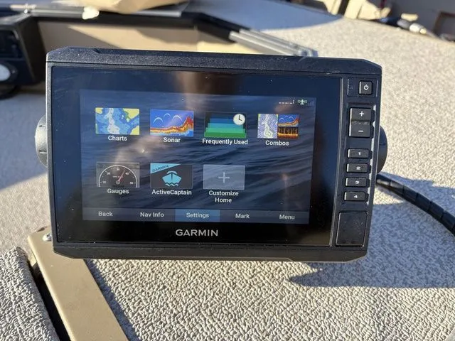 Slide: The Image of SeaArk DXS 1548 DKLD 2025 - 11