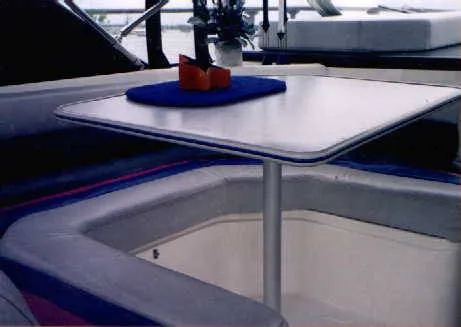 Slide: The Image of Bayliner 3485 Avanti Sb 1989 - 5