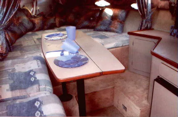 Slide: The Image of Celebrity 285 Sport Cruiser 1989 - 3