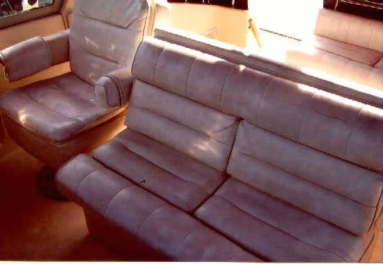 Slide: The Image of Celebrity 285 Sport Cruiser 1989 - 5