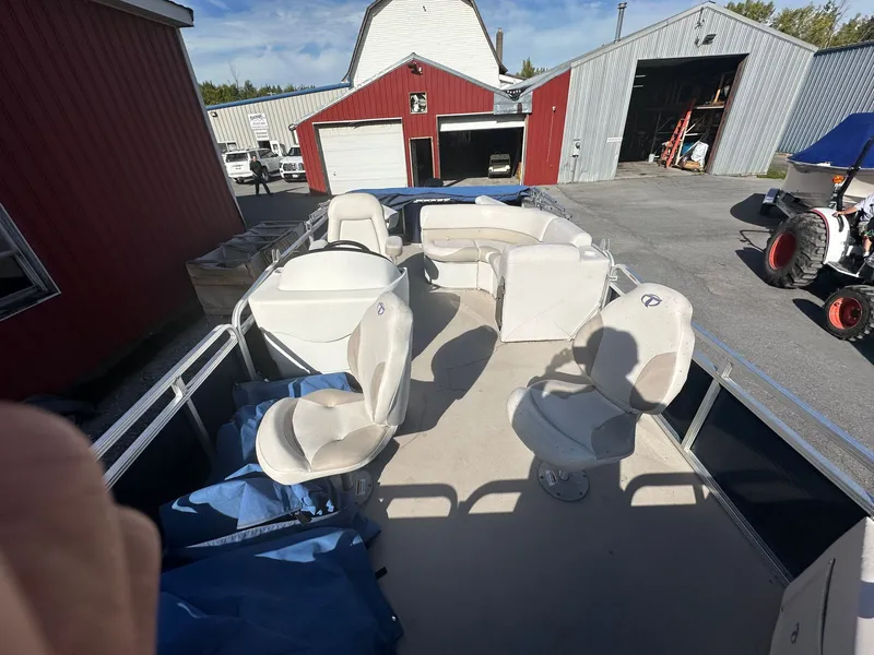 Slide: The Image of Tahoe GT2080QF 2014 - 7