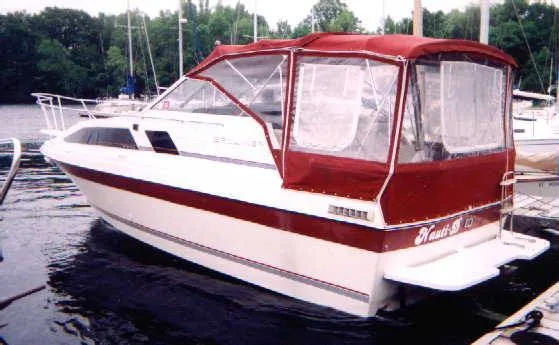 Slide: The Image of Bayliner 2550 Cierra 1985 - 0