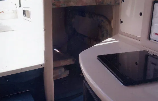 Slide: The Image of Sea Ray 250 Sundancer 1996 - 5