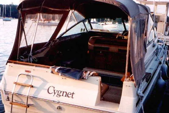 Slide: The Image of Sea Ray 260 Sundancer 1984 - 5