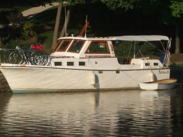 Slide: The Image of Albin 27 Family Cruiser 1984 - 0