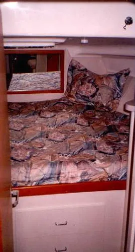Slide: The Image of Mainship 31 Sedan Bridge 1996 - 5