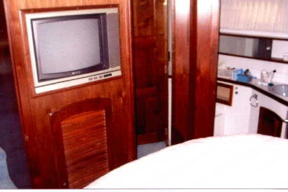 Slide: The Image of Californian 42 Motor Yacht 1987 - 11