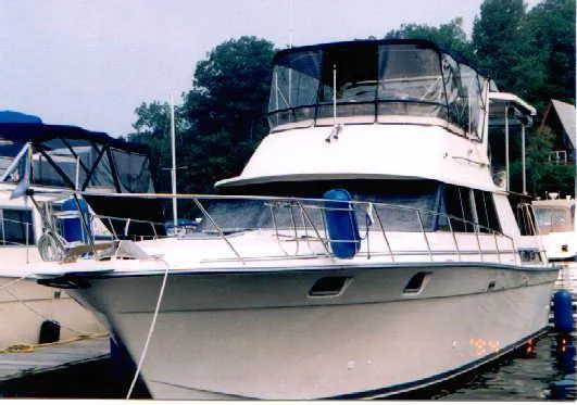Slide: The Image of Silverton 40 AFT CABIN MY 1989 - 1