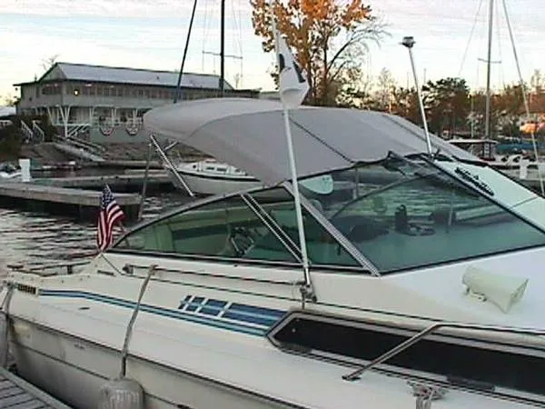 Slide: The Image of Sea Ray 270 Sundancer 1984 - 7