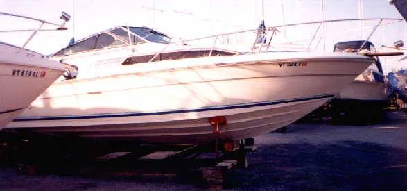 Slide: The Image of Sea Ray 270 Sundancer 1984 - 9