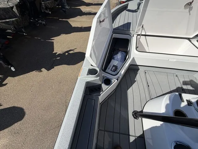 Slide: The Image of Vexus ACX 2210 2026 - 27