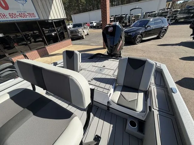 Slide: The Image of Vexus ACX 2210 2026 - 31