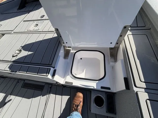 Slide: The Image of Vexus ACX 2210 2026 - 32