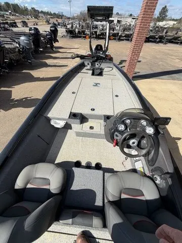 Slide: The Image of Tracker Pro Team 190 TX 2023 - 22