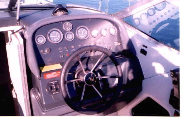 Slide: The Image of Sea Ray 250 Express 1993 - 3