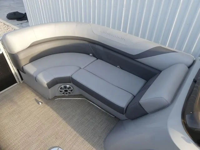 Slide: The Image of Bennington 22 SSRX 2020 - 12