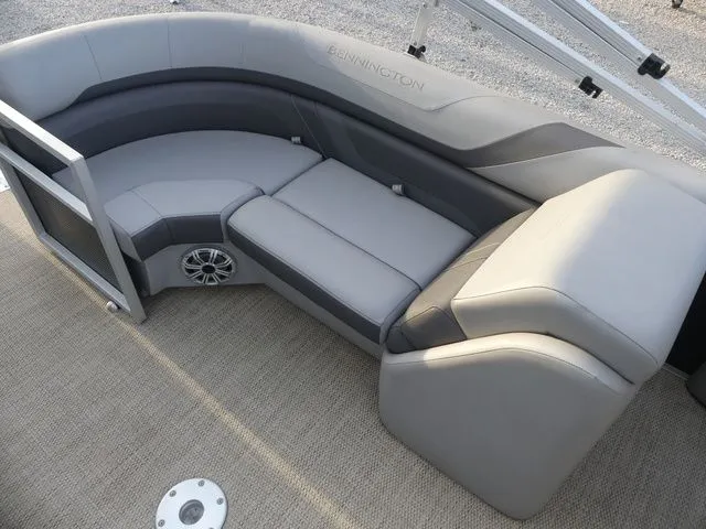 Slide: The Image of Bennington 22 SSRX 2020 - 19