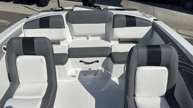 Slide: The Image of Tahoe T21 2026 - 13