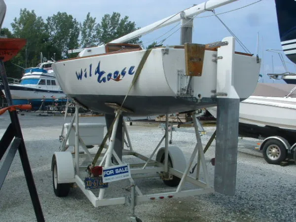Slide: The Image of J Boats J/22 1989 - 3