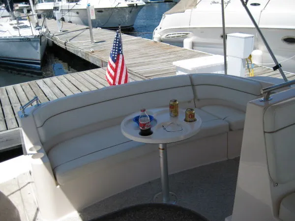 Slide: The Image of Rinker 290 FIESTA VEE 2004 - 5