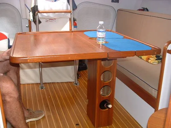 Slide: The Image of J Boats J/105 2000 - 4