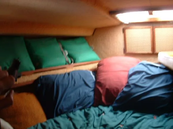 Slide: The Image of Sea Ray SRV300 Weekender 1979 - 6