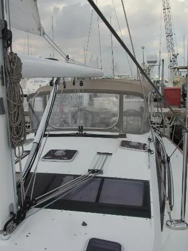 Slide: The Image of Jeanneau 2011 - 11