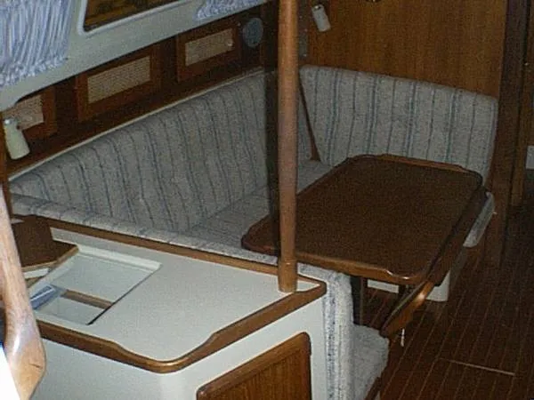 Slide: The Image of Mirage 35 1987 - 1