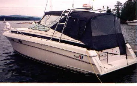 Slide: The Image of Wellcraft 3300 St. Tropez 1990 - 0
