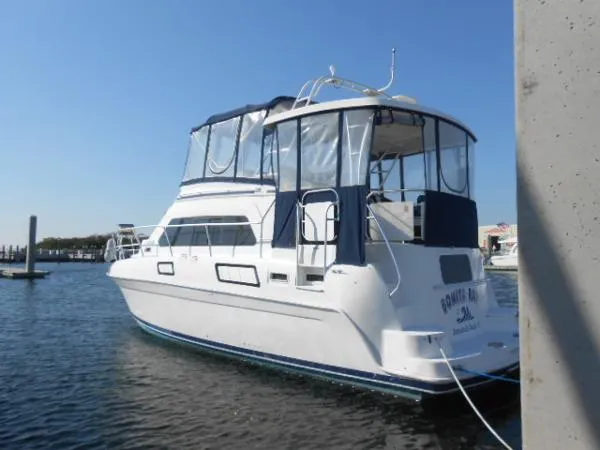 Slide: The Image of Mainship Motoryacht 1996 - 1